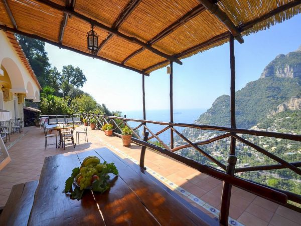 4 Bedroom Villa Just Outside of Positano with Pool