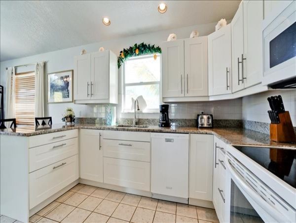 Anna Maria Island Vacation Home Rental Sleeps Six Guests.