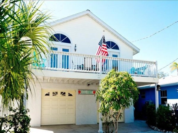 Anna Maria Island Vacation Home Rental Sleeps Six Guests.