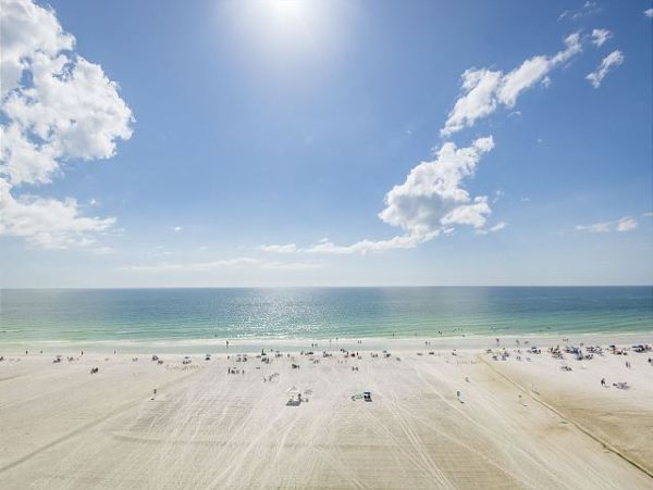 Luxury One Bedroom Beachfront Condo In Siesta Key