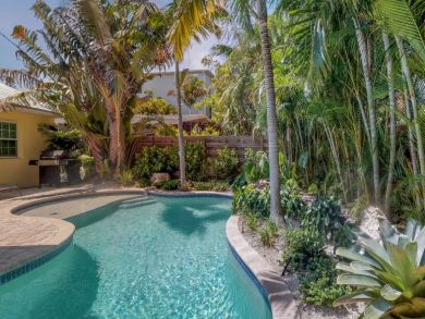 Three bedroom Rental on Anna Maria Island with Swimming Pool