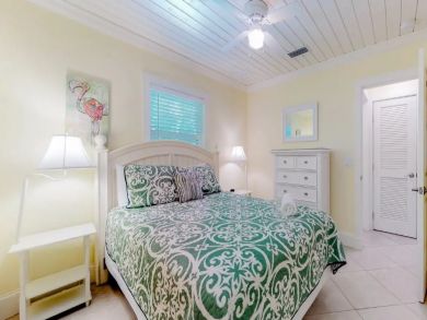 Three bedroom Rental on Anna Maria Island with Swimming Pool