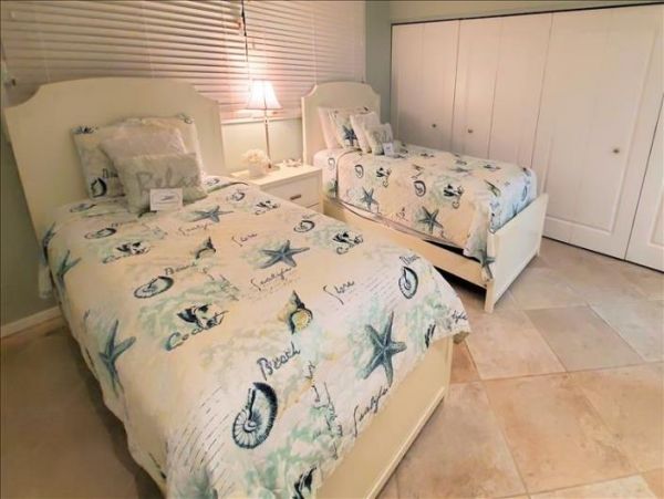 Longboat Key 2 Bedroom 2 Bathroom Sleeps Four Beach Condo