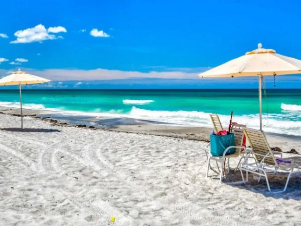 Longboat Key 2 Bedroom 2 Bathroom Sleeps Four Beach Condo
