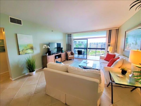 Longboat Key 2 Bedroom 2 Bathroom Sleeps Four Beach Condo