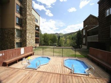 Shared hot tubs Shared hot tubs