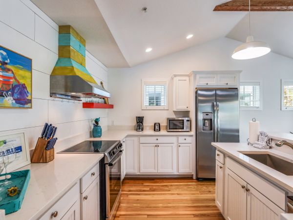 Anna Maria Vacation Rental Three Bedroom with Pool , 2 block to the Beach