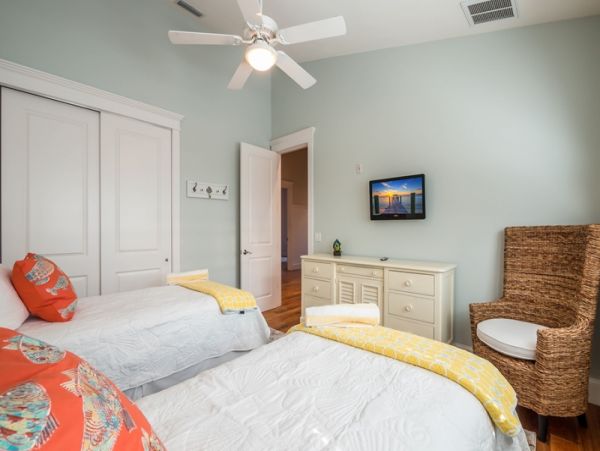 Luxury Anna Maria 3 Bedroom Rental Sleeps 6 Close to Beach
