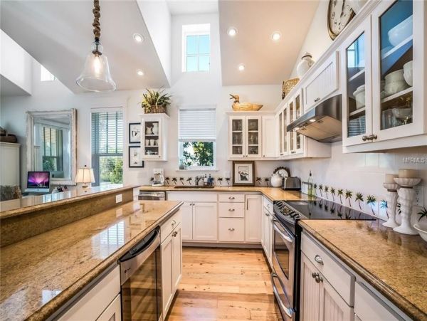 Luxury Anna Maria 3 Bedroom Rental Sleeps 6 Close to Beach