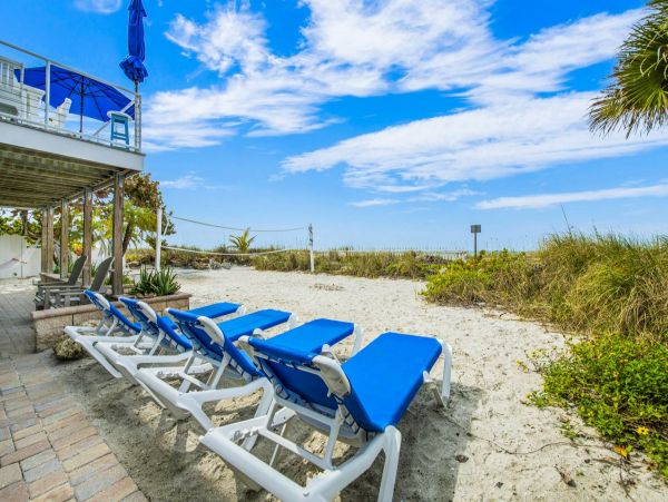 Anna Maria Island Luxury Beachfront 9 Bedroom House Sleeps 21