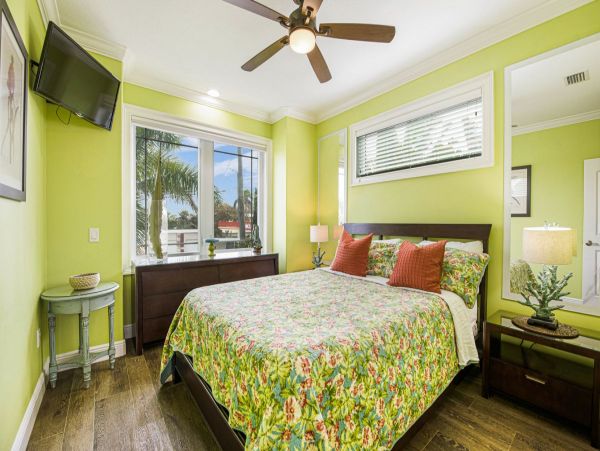 Anna Maria Island Luxury Beachfront 9 Bedroom House Sleeps 21