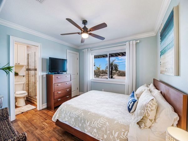Anna Maria Island Luxury Beachfront 9 Bedroom House Sleeps 21
