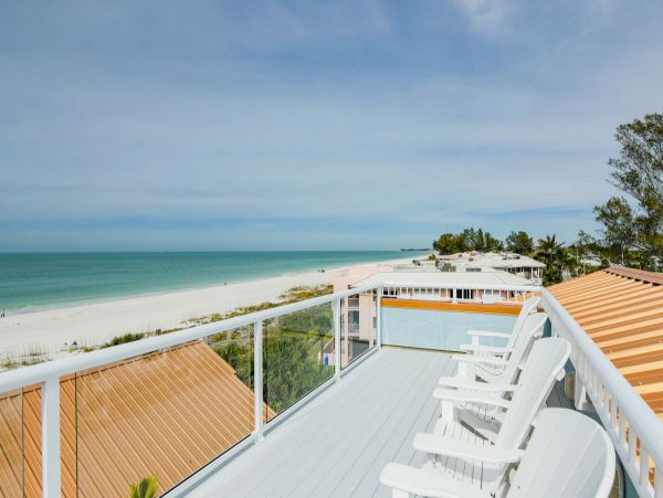 Anna Maria Island Luxury Beachfront 9 Bedroom House Sleeps 21