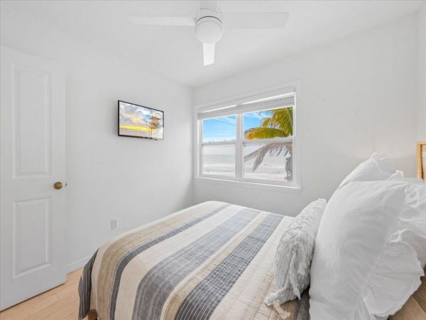 Beachfront Anna Maria Island 3 Bedroom Rental with Pool