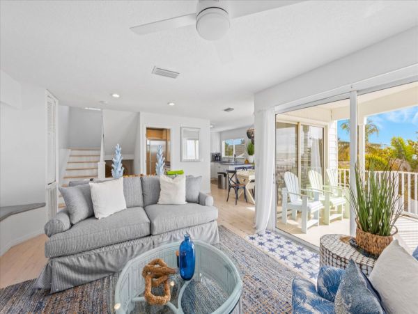 Beachfront Anna Maria Island 3 Bedroom Rental with Pool