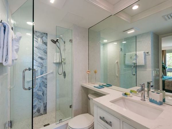 Luxury 2 Bedroom Condo on the Beach with Full Gulf Views