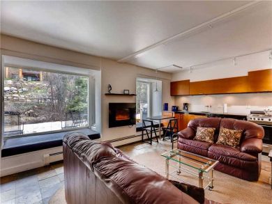 Walk to Golden Peak Holiday Weeks available