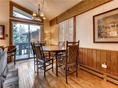 Two Bedroom Ski Condo Walk to the Ski School