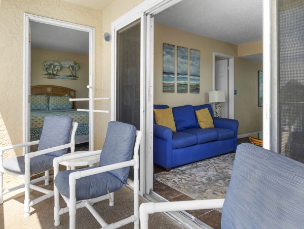 Madeira Beach Beachfront Corner Unit Condo with Gulf Views