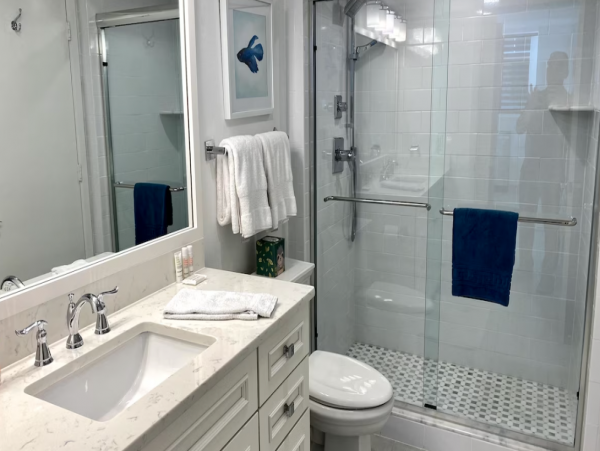 Beach Vacation Condo Two Bedrooms Full Gulf View with Pool