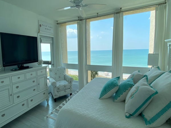 Beach Vacation Condo Two Bedrooms Full Gulf View with Pool