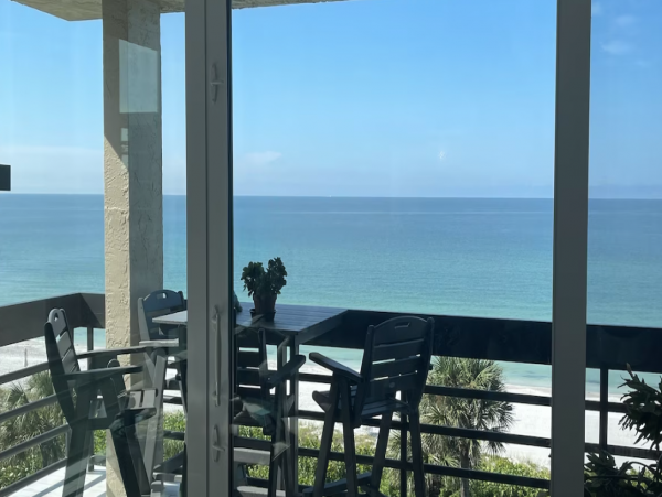 Beach Vacation Condo Two Bedrooms Full Gulf View with Pool