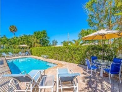 Anna Maria Beach Vacation Home Sleeps Four Guests.