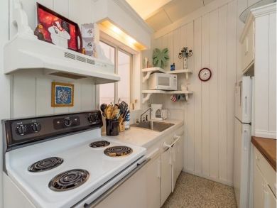 Anna Maria Beach Vacation Home Sleeps Four Guests.