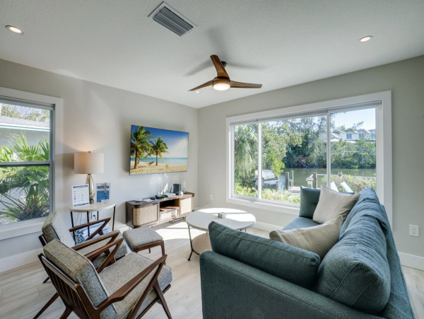 Two Bedroom Anna Maria Vacation Pool Home - NORTH ANNA MARIA