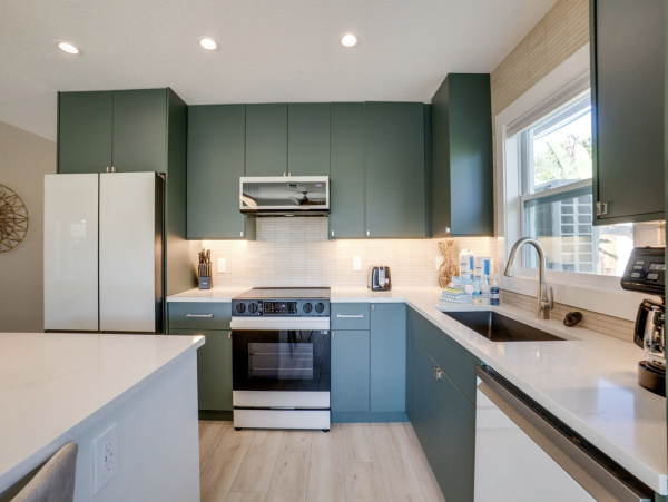 Two Bedroom Anna Maria Vacation Pool Home - NORTH ANNA MARIA