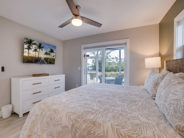 Two Bedroom Anna Maria Vacation Pool Home - NORTH ANNA MARIA
