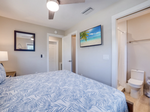 Two Bedroom Anna Maria Vacation Pool Home - NORTH ANNA MARIA