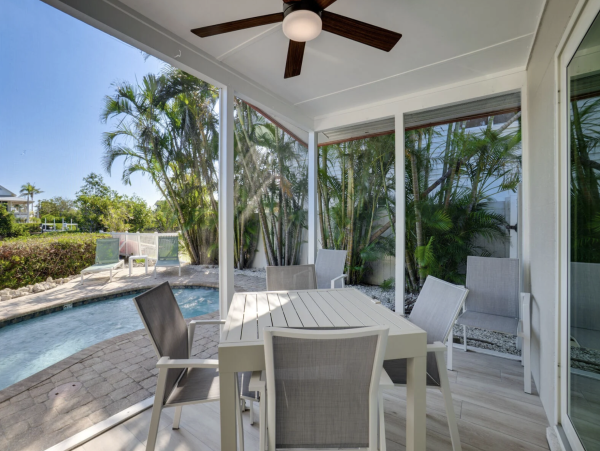 Two Bedroom Anna Maria Vacation Pool Home - NORTH ANNA MARIA