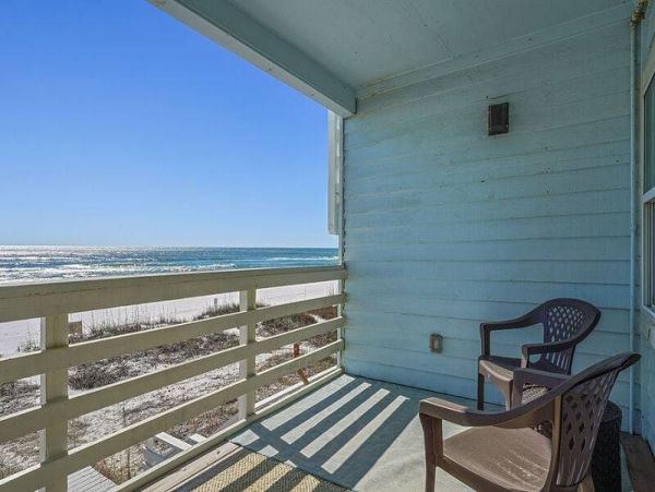 Lovely Beachfront Vacation Condo Rental in Miramar Beach