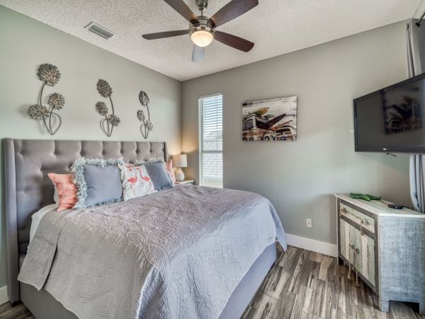 Luxury Destin Home 6 Bedrooms  - Walk to Beach