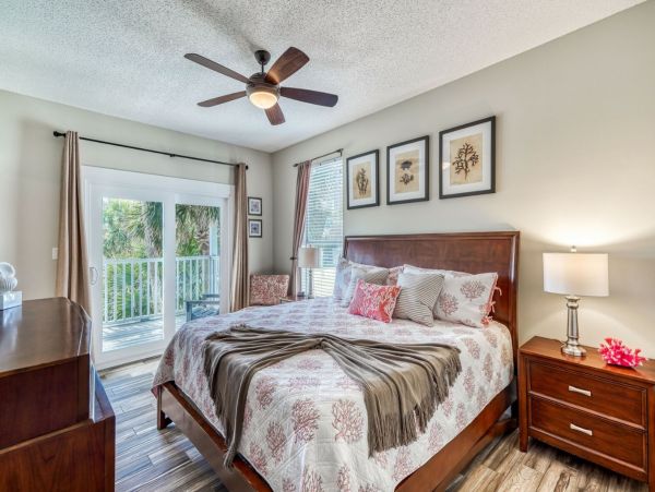 Luxury Destin Home 6 Bedrooms  - Walk to Beach