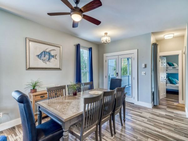 Luxury Destin Home 6 Bedrooms  - Walk to Beach
