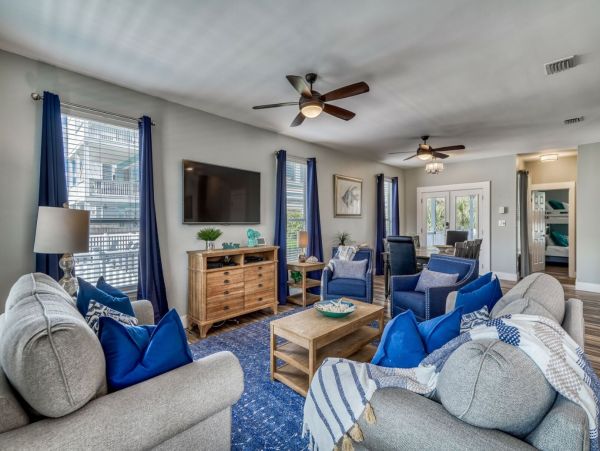 Luxury Destin Home 6 Bedrooms  - Walk to Beach