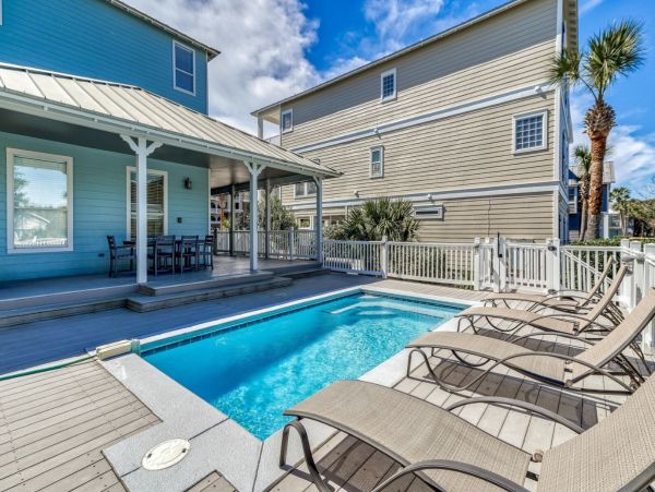 Luxury Destin Home 6 Bedrooms  - Walk to Beach