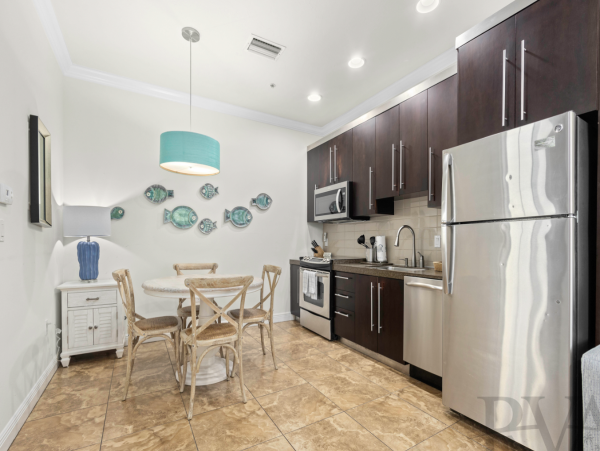 Siesta Key One Bedroom Condo A Flip Flop Walk to the Beaches - additional view, photo 2