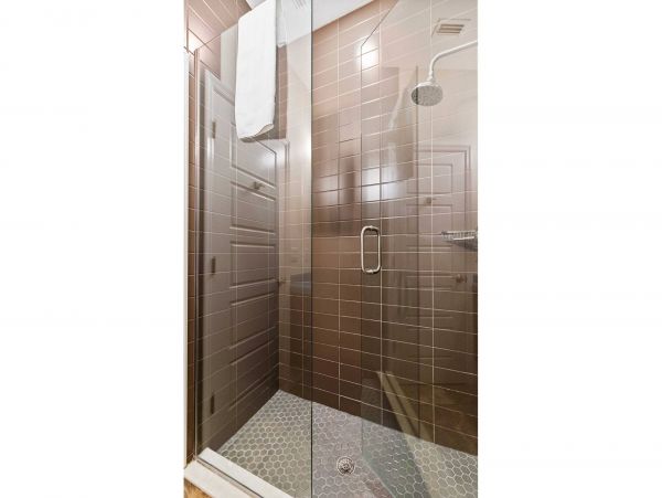 Siesta Key Two Bedroom Rental Short Walk to Beach