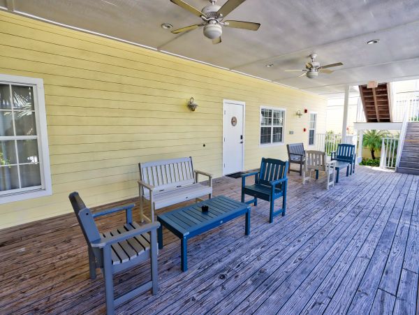 Siesta Key 2 Bedroom Condo No Main Road to Cross Great Resort