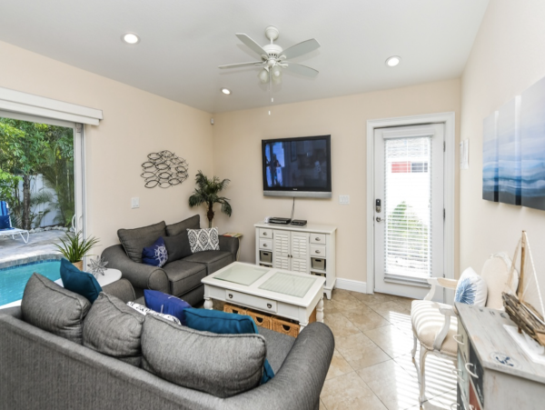 Anna Maria 3 Bedroom Vacation Duplex Private Pool Block To Beach - additional view, photo 3
