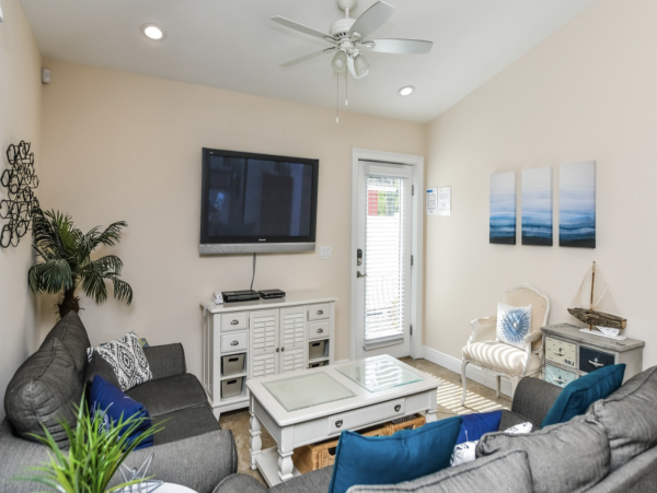 Anna Maria 3 Bedroom Vacation Duplex Private Pool Block To Beach - additional view, photo 2