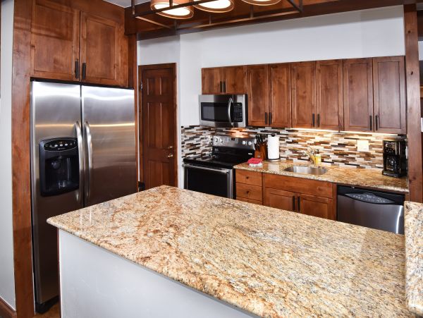 Two Bedroom Gold Rated Lionshead Property