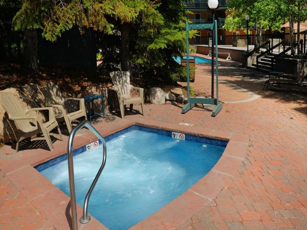 Ski Vacation Condo Lionshead Sleeps 6