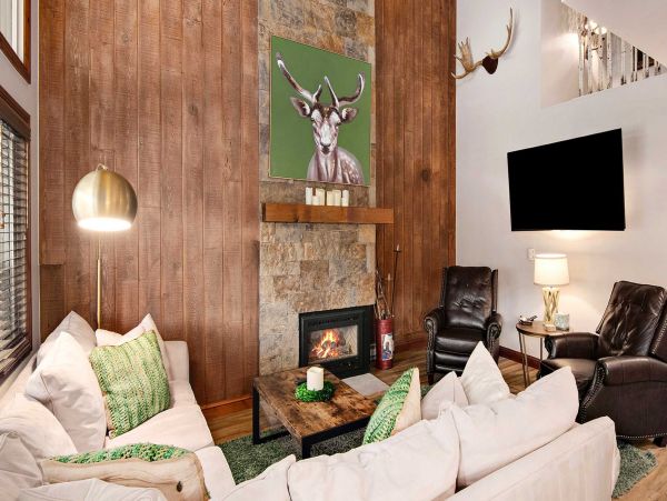Ski Vacation Condo Lionshead Sleeps 6