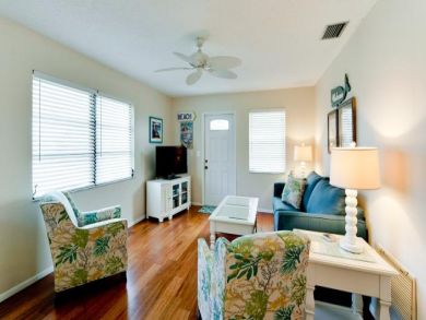 Luxury Two Bedroom Private Vacation Home Sleeps 4