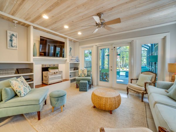 Look at this Amazing Rental in Anna Maria with Pool and Dock