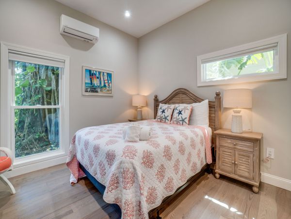Look at this Amazing Rental in Anna Maria with Pool and Dock